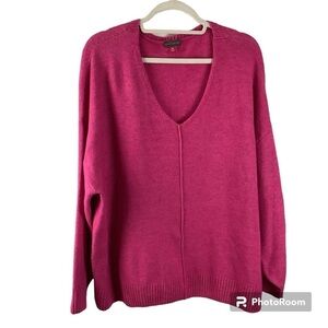 Vince Camuto Pink Long Sleeve V-Neck Sweater